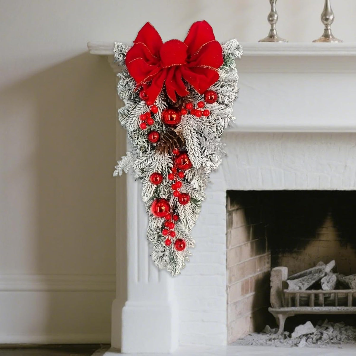 Christmas Teardrop Swag Wreath Ornament